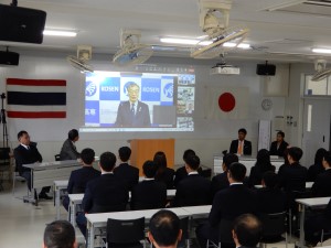 開会式(オンライン)の様子