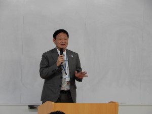 開会式(本校のみ) 鈴木校長挨拶