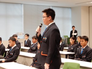 KOSEN-KMITL代表学生Worraphad Rungsrirattanawongさん　挨拶