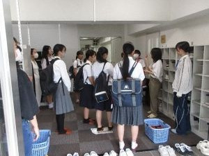 学寮見学の様子②