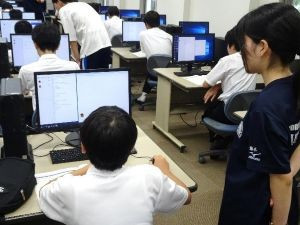 電子制御工学科①
