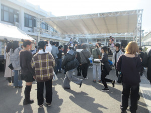 ライブステージ