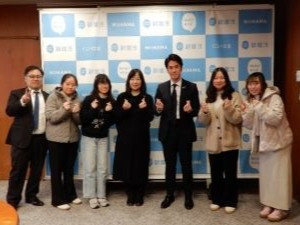 右から３人目　古川新居浜市長