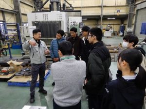 企業見学の様子