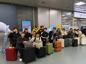 松山から１時間ほどで釜山に着きました