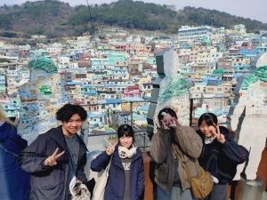 釜山観光　甘川文化村にて